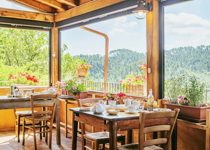 Séjour à la ferme Di Charme E Ristorante Stallato Il Filo Di Paglia