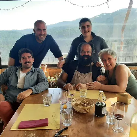 Di Charme E Ristorante Stallato Il Filo Di Paglia Bauernhof *