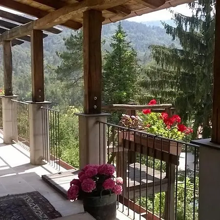 Di Charme E Ristorante Stallato Il Filo Di Paglia Farm stay *