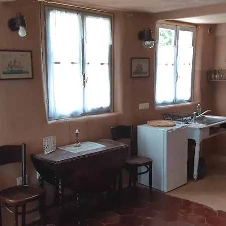 Di Charme E Ristorante Stallato Il Filo Di Paglia Carro