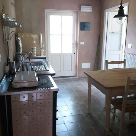 Di Charme E Ristorante Stallato Il Filo Di Paglia