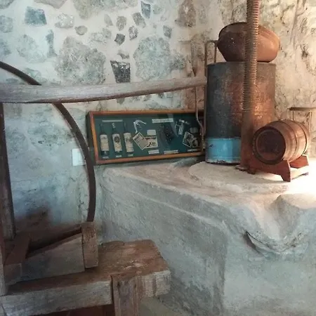 Di Charme E Ristorante Stallato Il Filo Di Paglia Carro