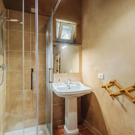 Farm stay Di Charme E Ristorante Stallato Il Filo Di Paglia