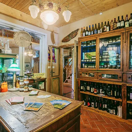 Di Charme E Ristorante Stallato Il Filo Di Paglia Carro