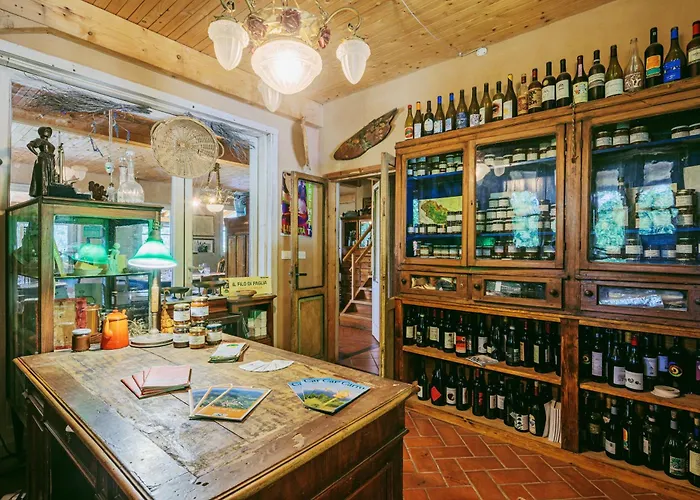 Di Charme E Ristorante Stallato Il Filo Di Paglia Carro